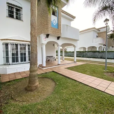 Holiday home Casa Rosa Chiclana de la Frontera